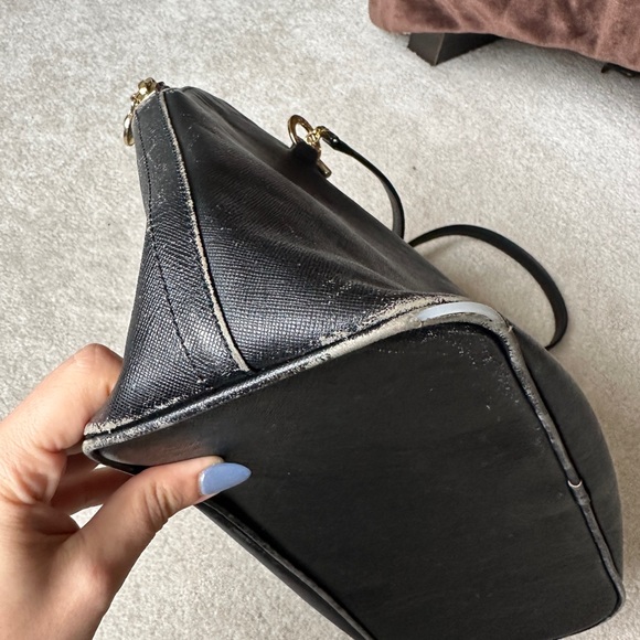 Authentic YURIE NITANI Black Leather Shoulder Bag - Picture 5 of 12